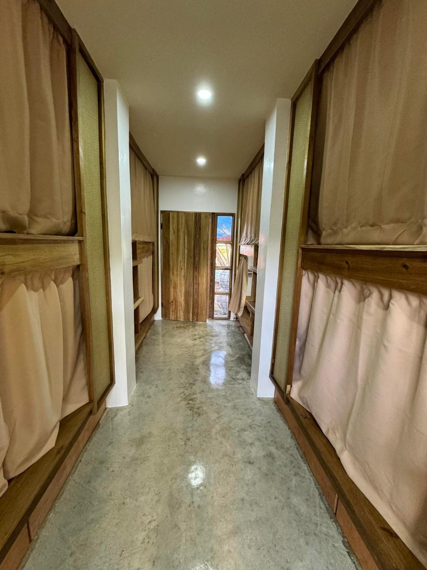 Casavia Siargao Hostel Catangnan Εξωτερικό φωτογραφία